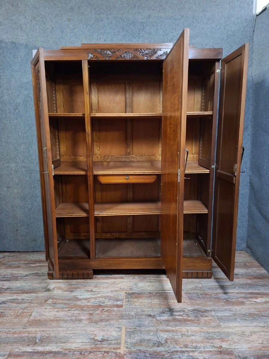 Art Deco Period Wardrobe In Solid Carved Walnut / Circa 1930-photo-4