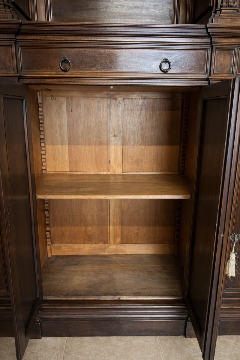 Renaissance-style Notary's Office In Solid Walnut – 19th Century, Circa 1880-photo-4