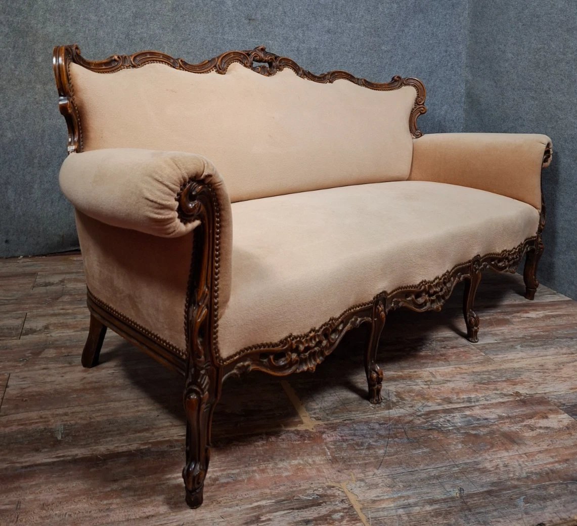 Carved Walnut Sofa – Louis XV Style – 20th Century-photo-4
