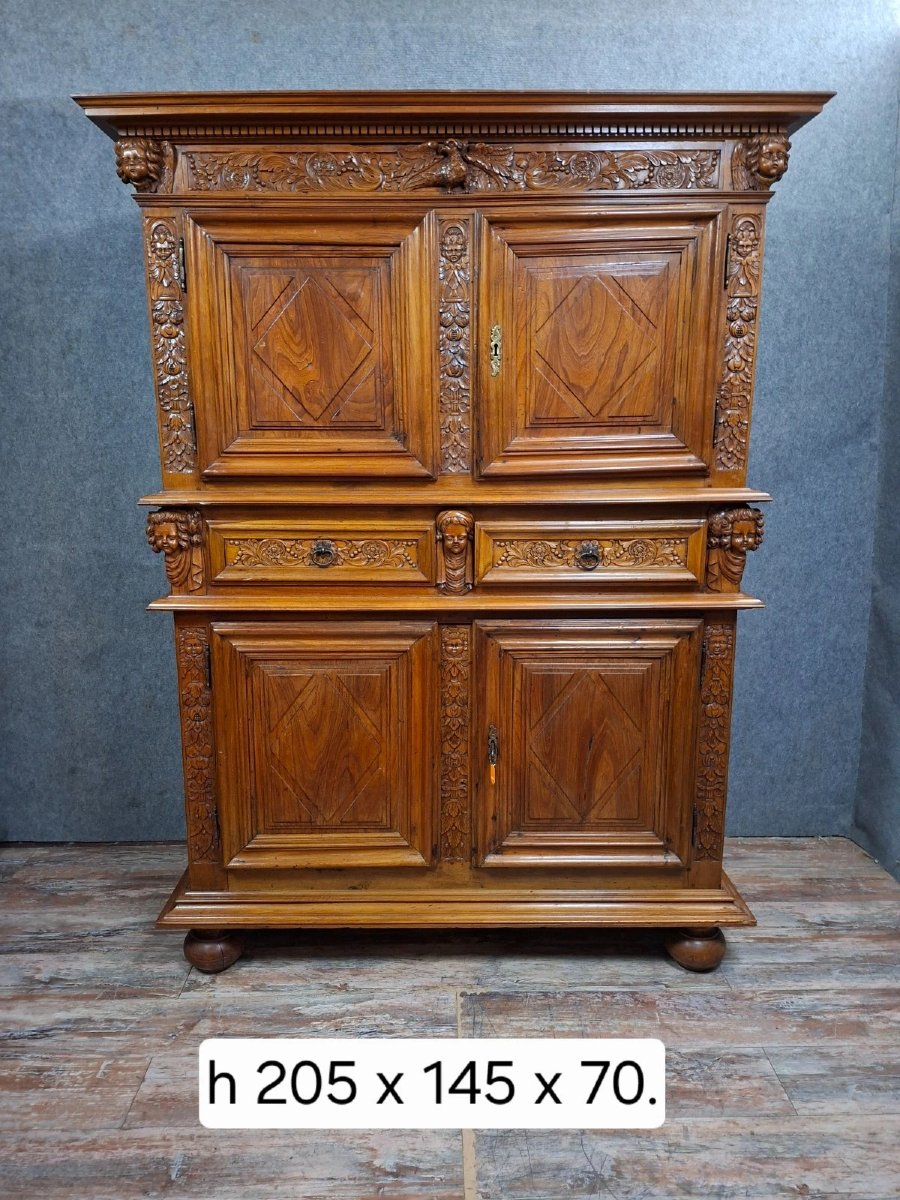 buffet deux corps richement sculpté en noyer – Style Renaissance – XIXe siècle-photo-6