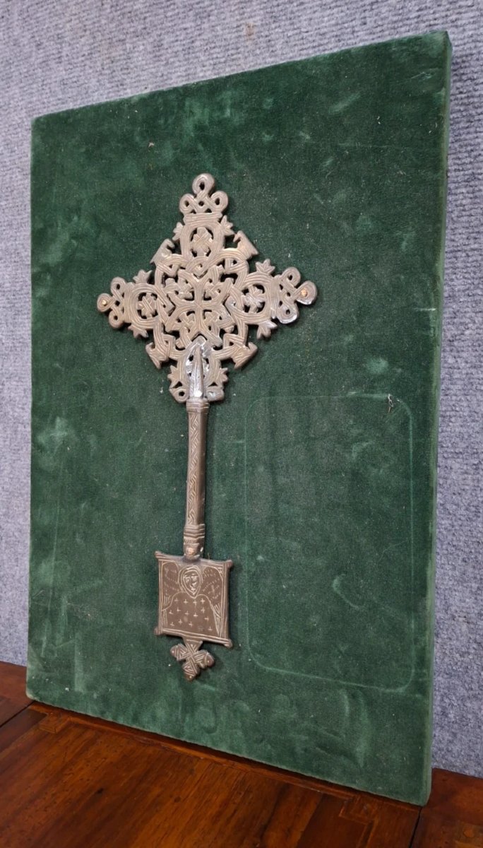Croix copte de prêtre en métal argenté – Éthiopie, XIXe siècle-photo-1