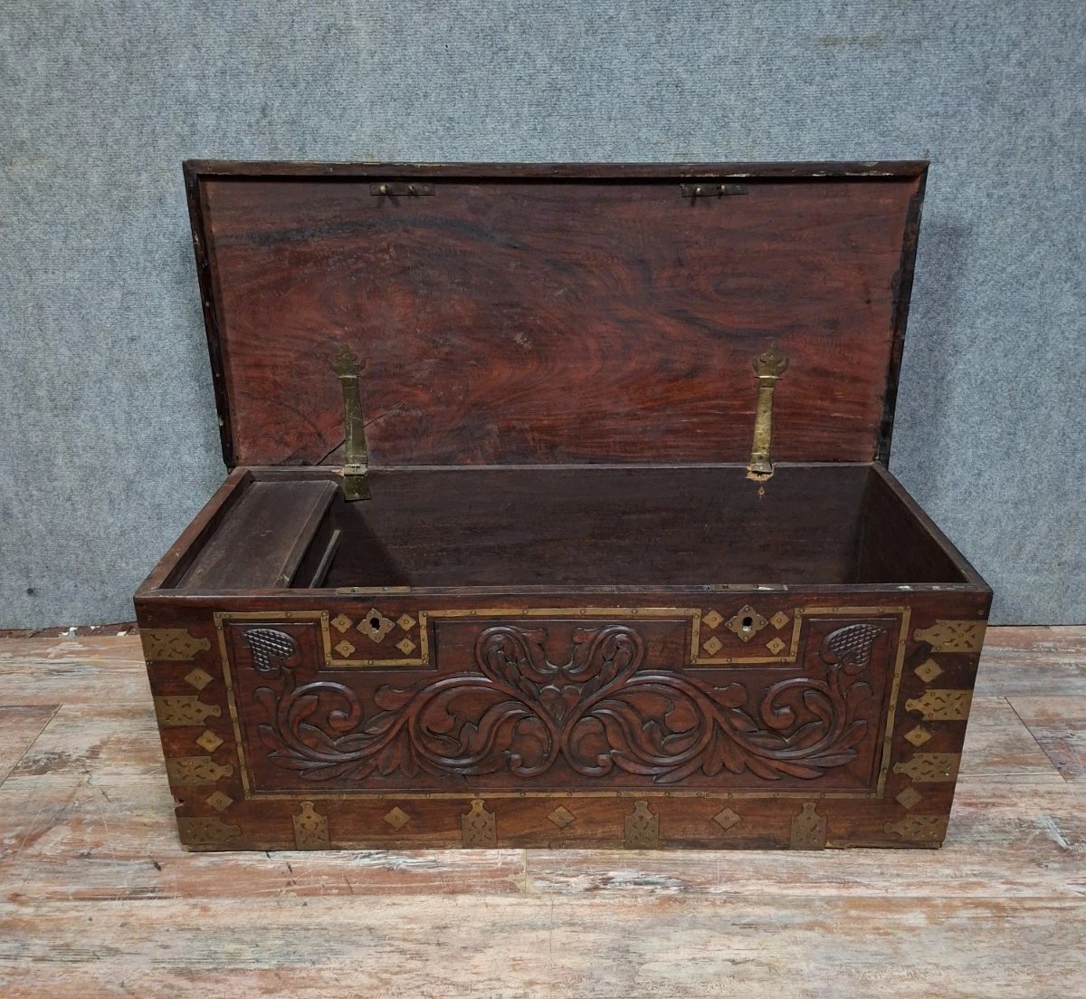Antique Carved Wooden And Gilt Brass Chest – Oriental / 19th Century-photo-3