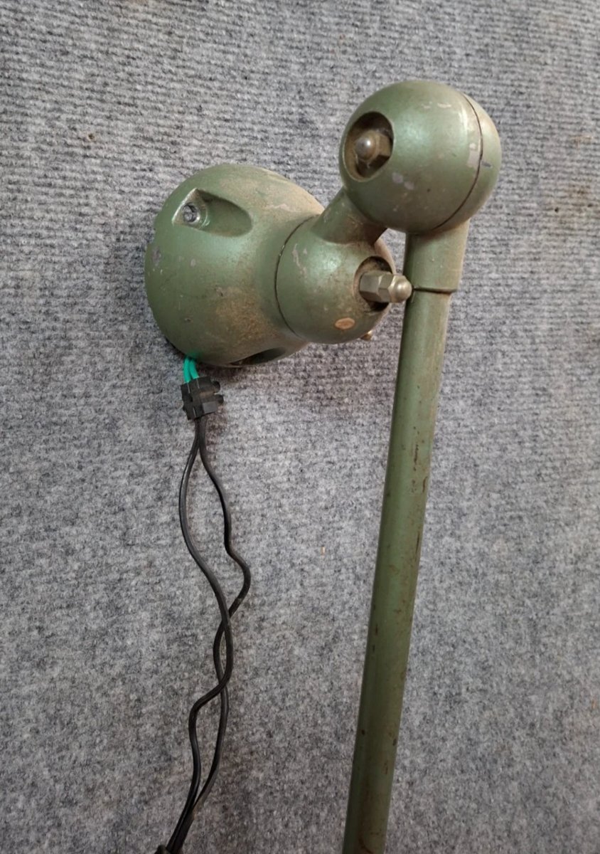 Jieldé Articulated Industrial Lamp, Lyon – Model In Green Lacquered Metal-photo-4