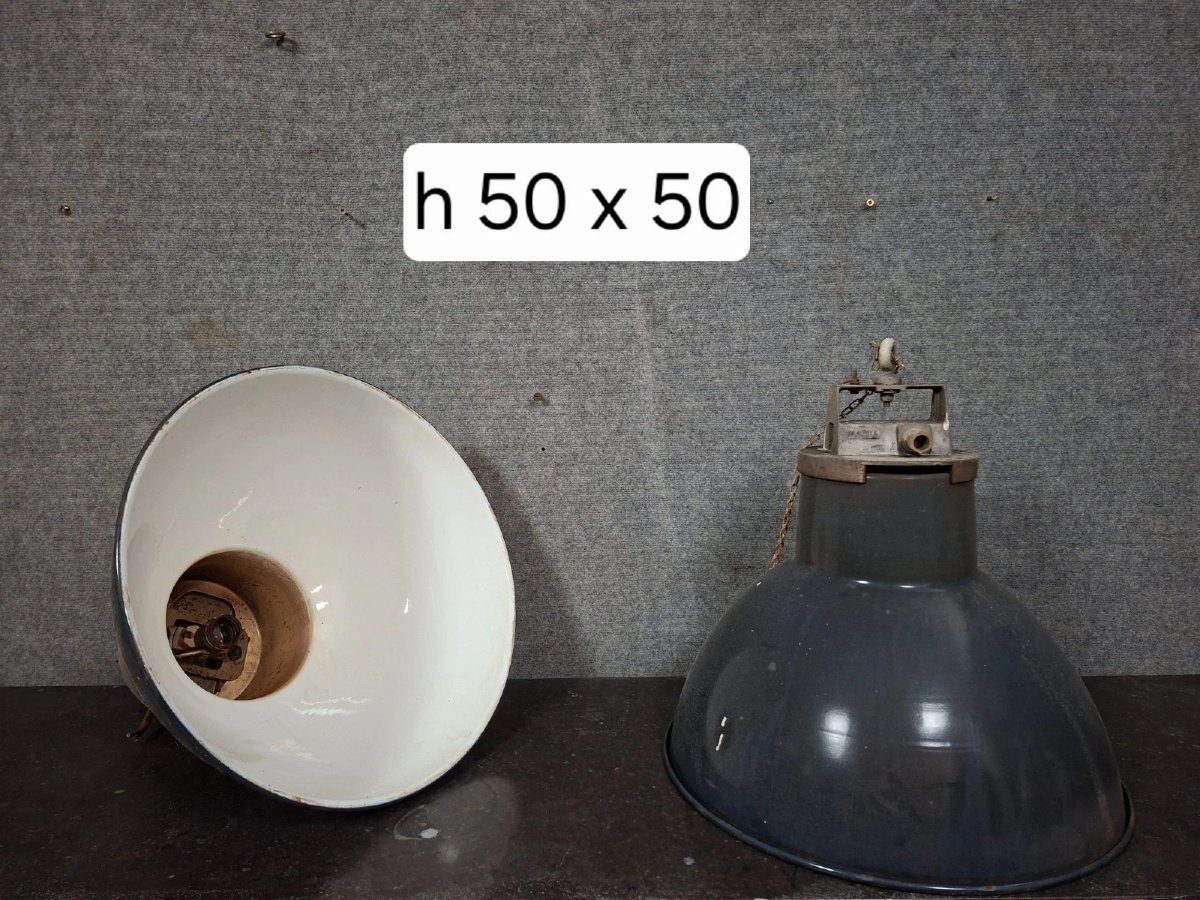 Paire de suspensions industrielles en tôle émaillée – XXe siècle ( lot A)-photo-5