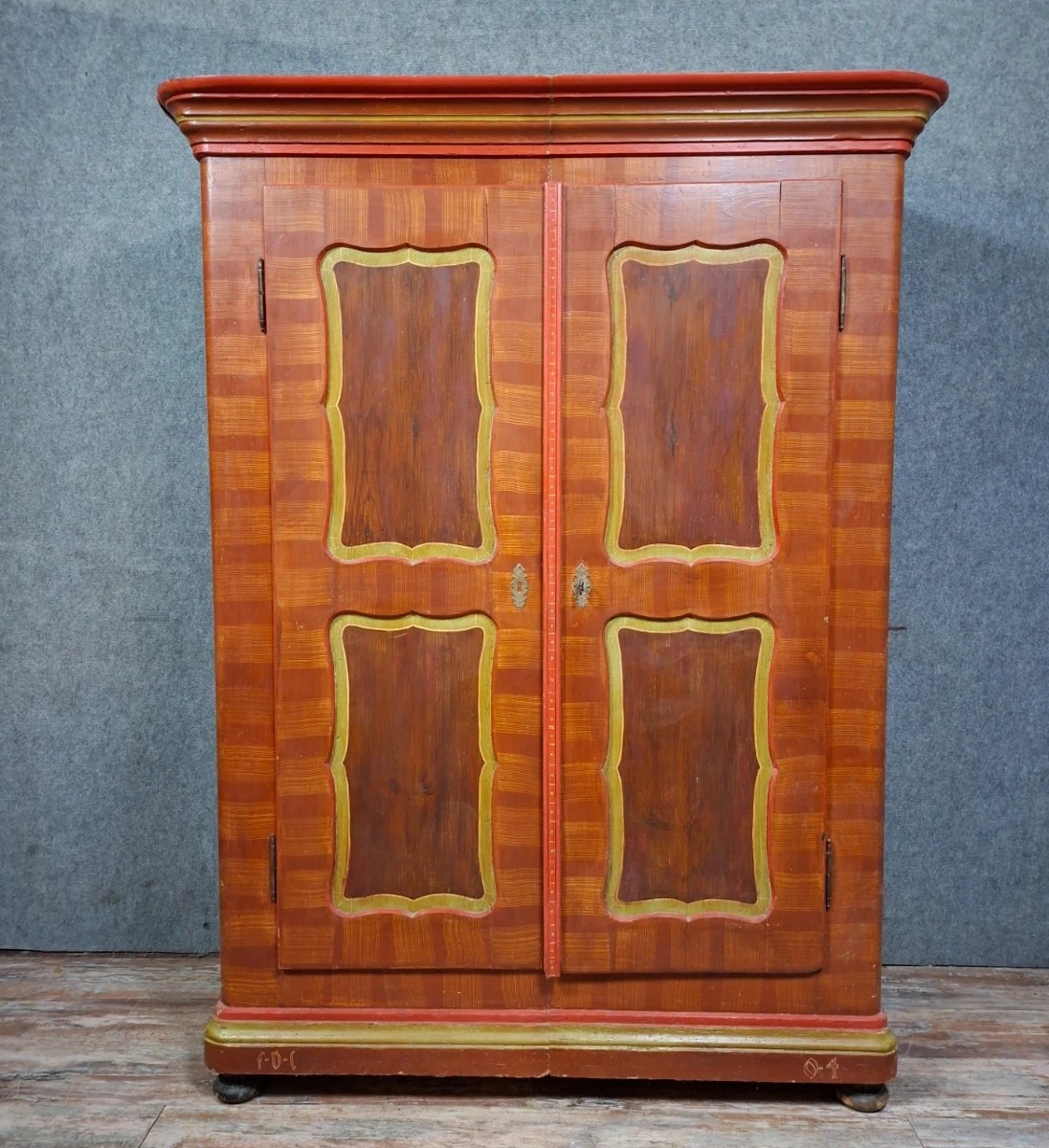 Armoire Alsacienne en bois polychrome – XIXe siècle