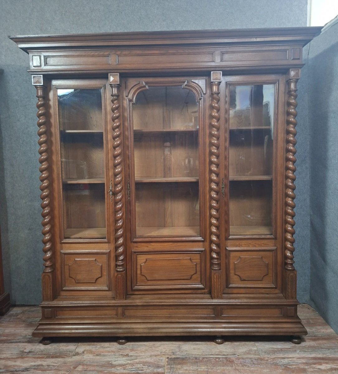  bibliothèque en chêne massif de style Louis XIII, travail du XIXe-photo-5