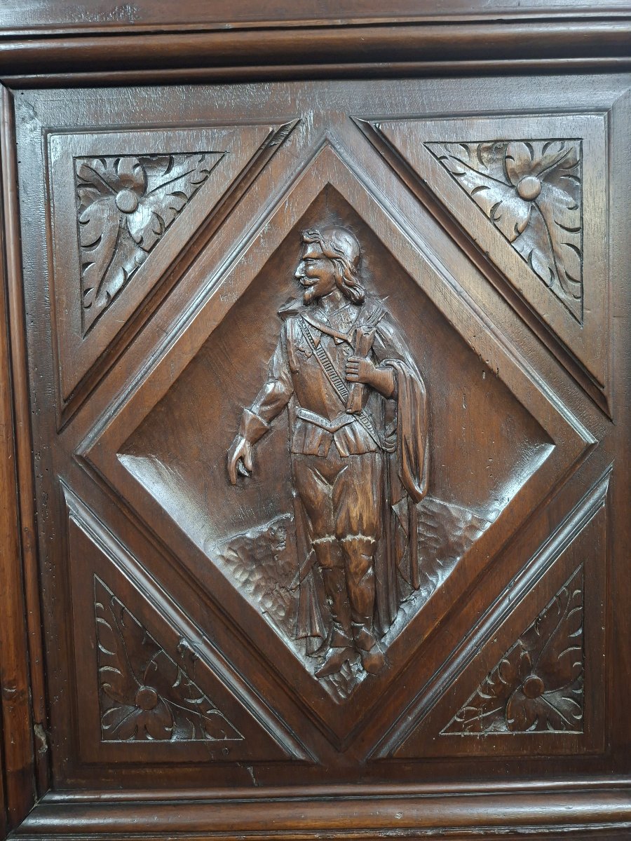 Carved Walnut Renaissance Buffet /cabinet, French Work, Late 19th Century-photo-5