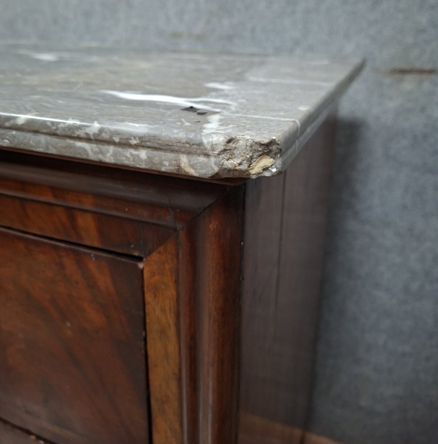 Louis XVI Period Mahogany And Flamed Mahogany Veneer Chest Of Drawers-photo-1