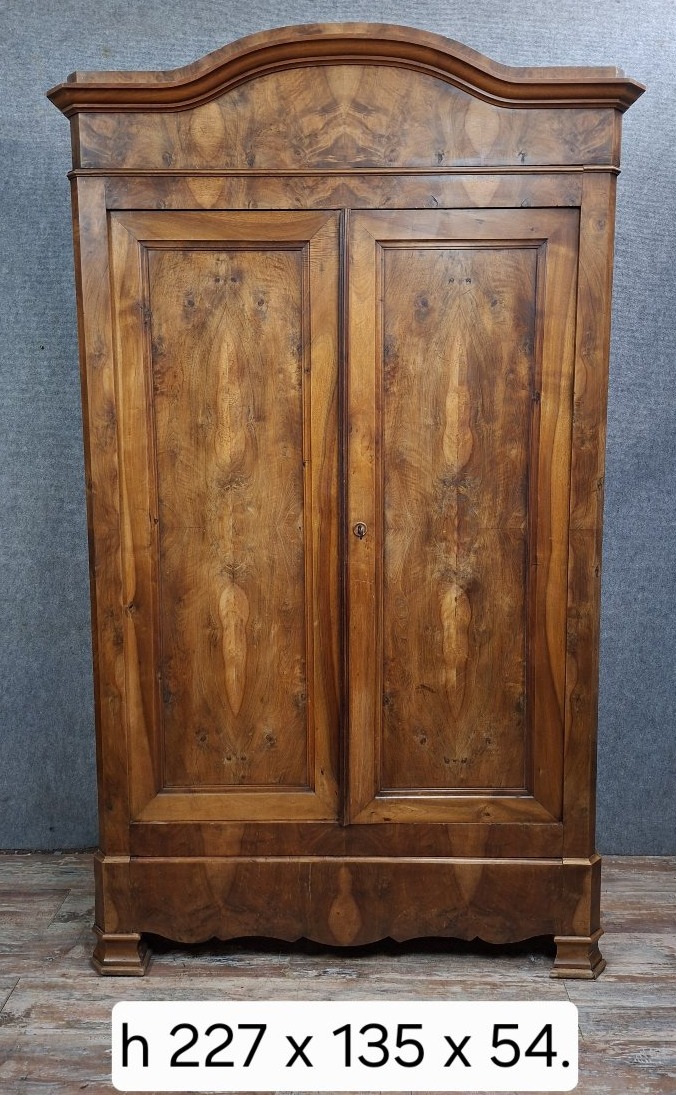Armoire Louis-Philippe en noyer et placage de noyer, époque XIXᵉ siècle.-photo-3