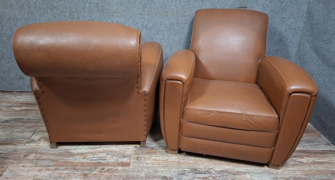 Pair Of Art Deco Club Armchairs In Fawn Leather, French Work Circa 1930-1940.-photo-3