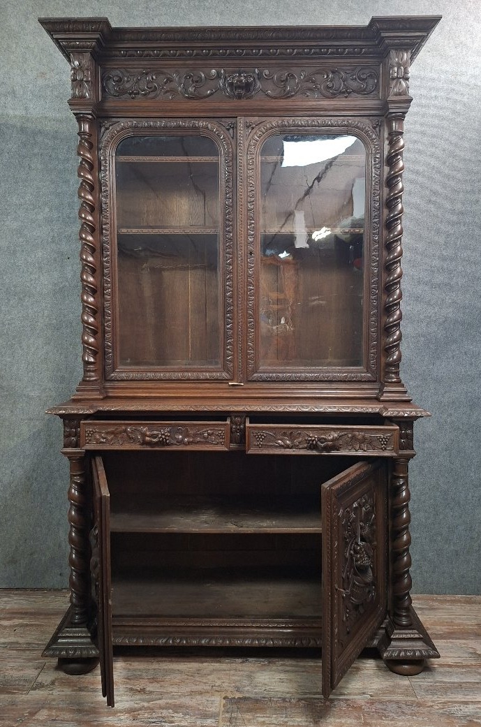 Carved Oak Hunting Lodge Sideboard In The Henri II Style, Late 19th Century-photo-4