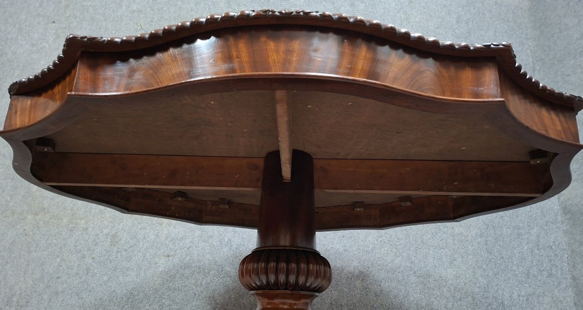 Victorian Mahogany Dining Table - 19th Century-photo-3