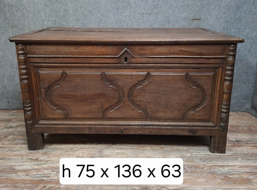 Solid Oak Chest, 18th Century French Rustic Work.-photo-2