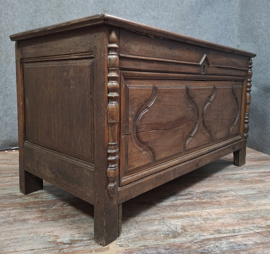 Solid Oak Chest, 18th Century French Rustic Work.-photo-3