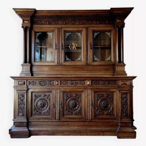 Renaissance Style Bookcase In Fully Carved Walnut