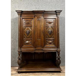 Renaissance Style Dressoir Cabinet In Solid Walnut 