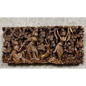 Asie Circa 1900 : Panneau En Bois Exotique En Bas Relief Entièrement Sculpté 