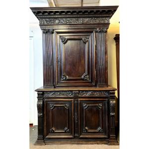 Important Cabinet Style Renaissance En Noyer 