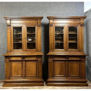 Rare Paire De Bibliothèques De Boiserie Style Renaissance En Noyer 