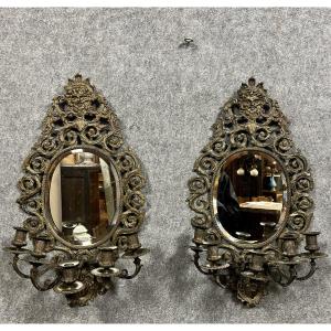 Important Pair Of Renaissance Style Mirror-based Sconces In Chiseled Bronze 