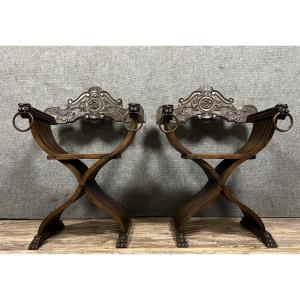 Important Pair Of Italian Armchairs In Carved Walnut 