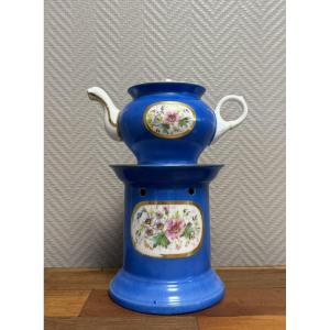Vieux Paris : Tisanière En Porcelaine à Décor Bleu De Sévres Et Or 