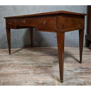 Bureau plat Louis XVI en acajou