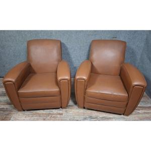 Pair Of Art Deco Club Armchairs In Fawn Leather, French Work Circa 1930-1940.