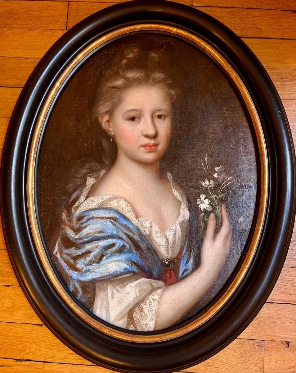 Attribué à H. van der Mijn (1684-1741) - Portrait De Jeune Fille Tenant Un Bouquet De Fleurs