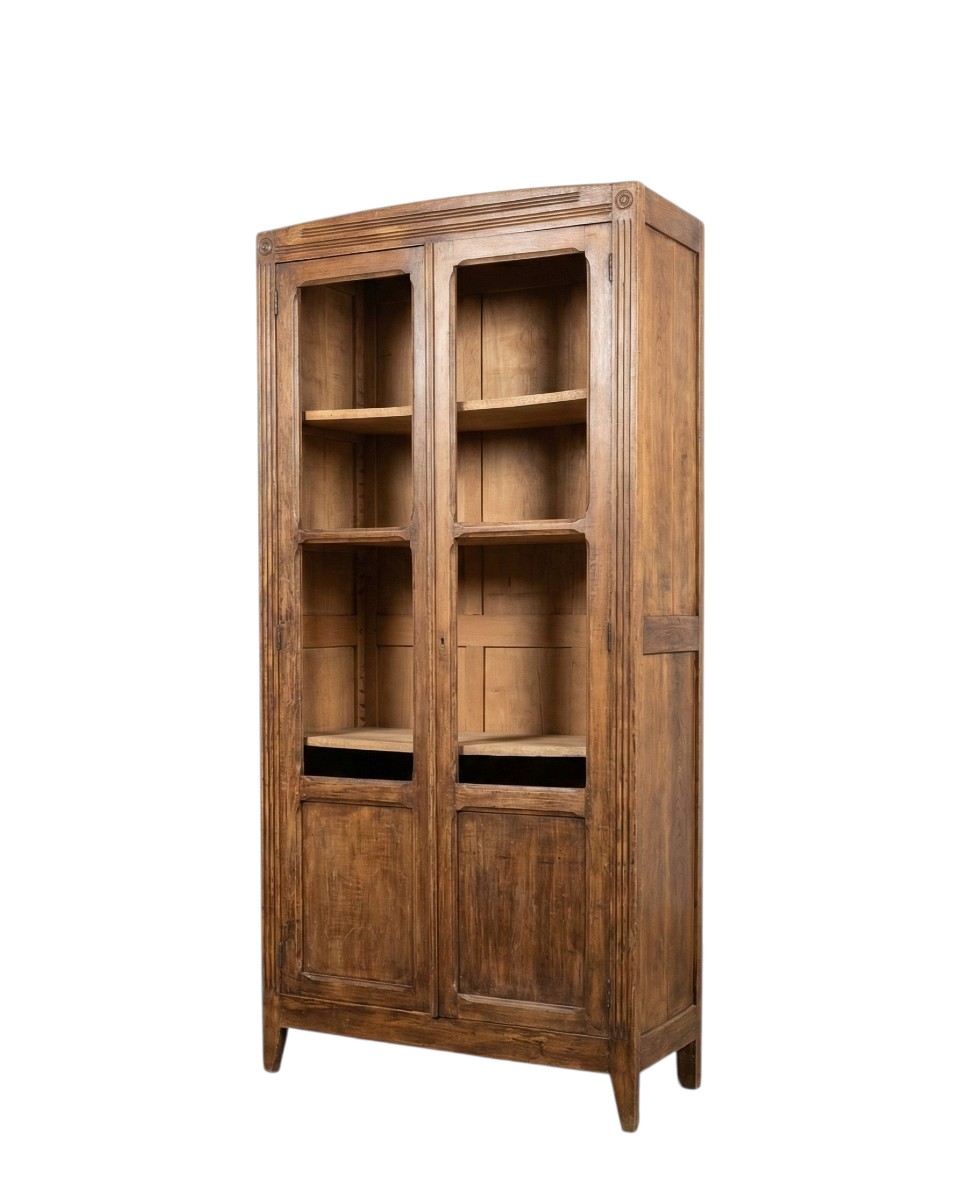 Bibliothèque Vitrine à Deux Portes - Style Louis XVI - Bois Naturel & Patine Blonde - XXe sièc