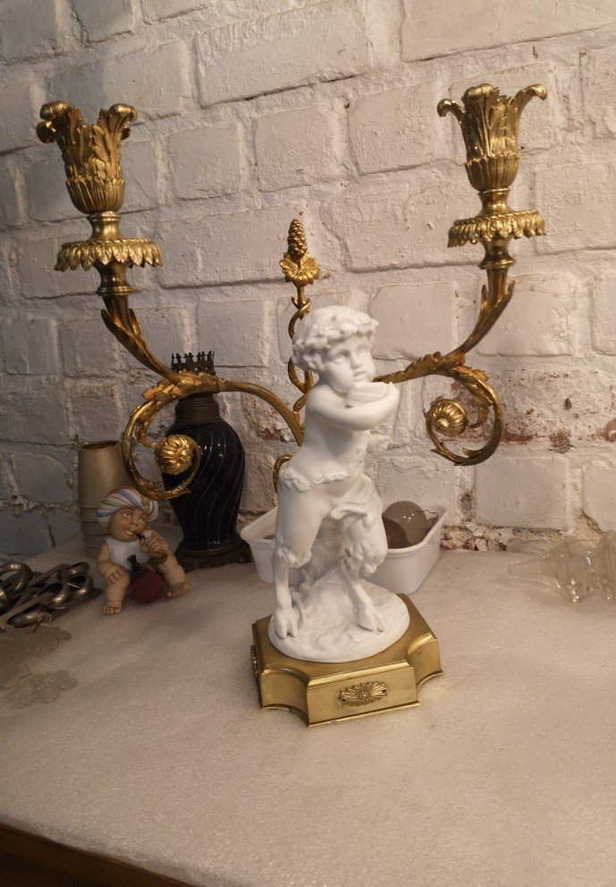 Paire De Chandeliers Louis XV En Bronze Doré Et Porcelaine De Sevres -photo-3