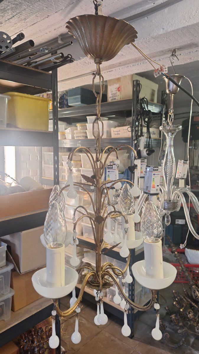 Small Italian Lamp In The Romantic Baroque Style, Circa 1970, With White Opaline Pendants -photo-5