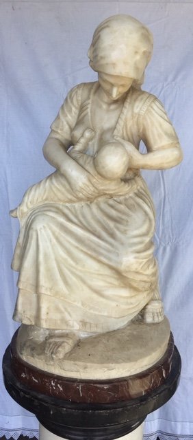 Statue Marbre Et Socle Femme allait l'Enfant-photo-2