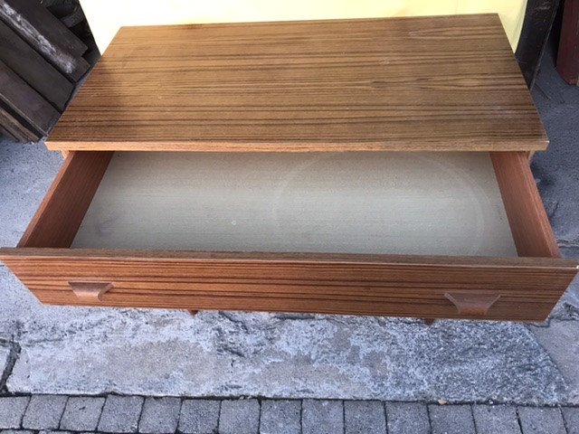 Vintage Dresser And Nightstands-photo-6