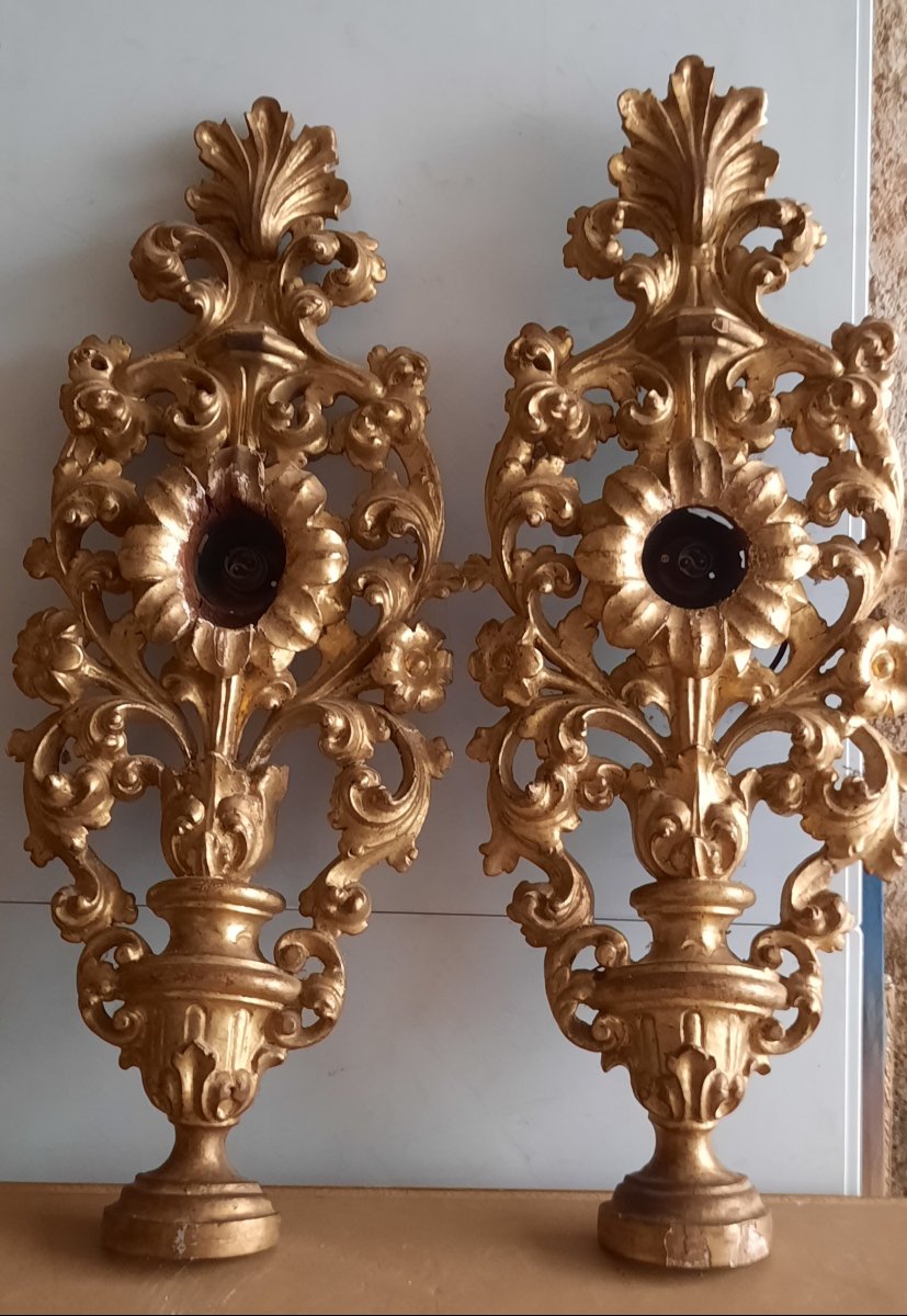 Pair Of 18th-century Gilded Wooden Wall Sconces