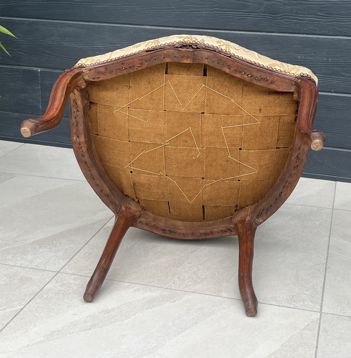 Fauteuil Cabriolet d'Epoque Louis XV en Noyer -photo-6
