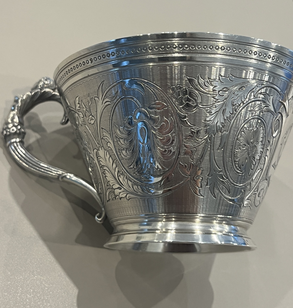 Tasse à Chocolat en Argent Massif Orfèvre Ladoucette & Gavard  1869/1886-photo-1