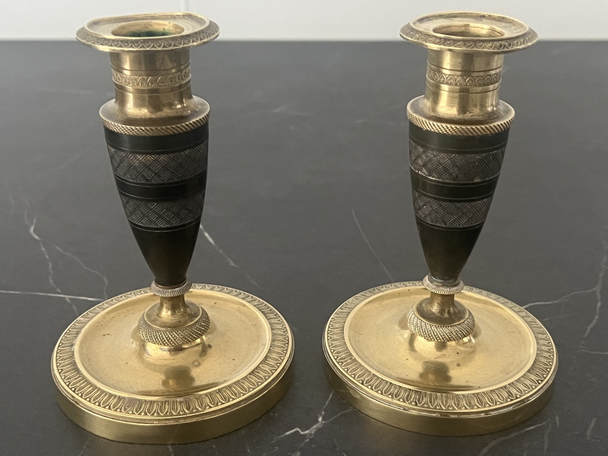 Paire de Petits  Bougeoirs Empire en Bronze -photo-2