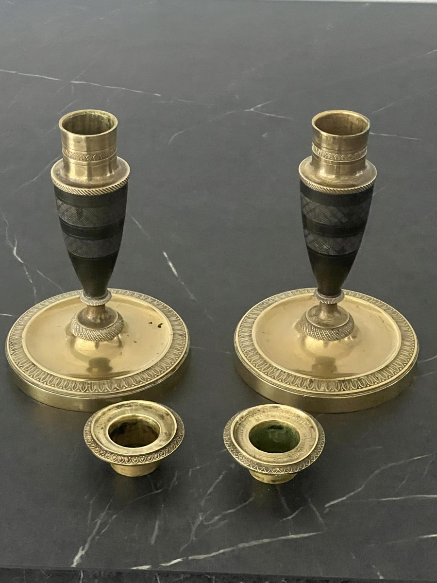 Paire de Petits  Bougeoirs Empire en Bronze -photo-3