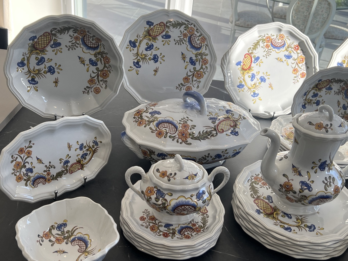 Service de Table de Salins Modèle Lille à Décor de Fleurs Papillons -photo-3