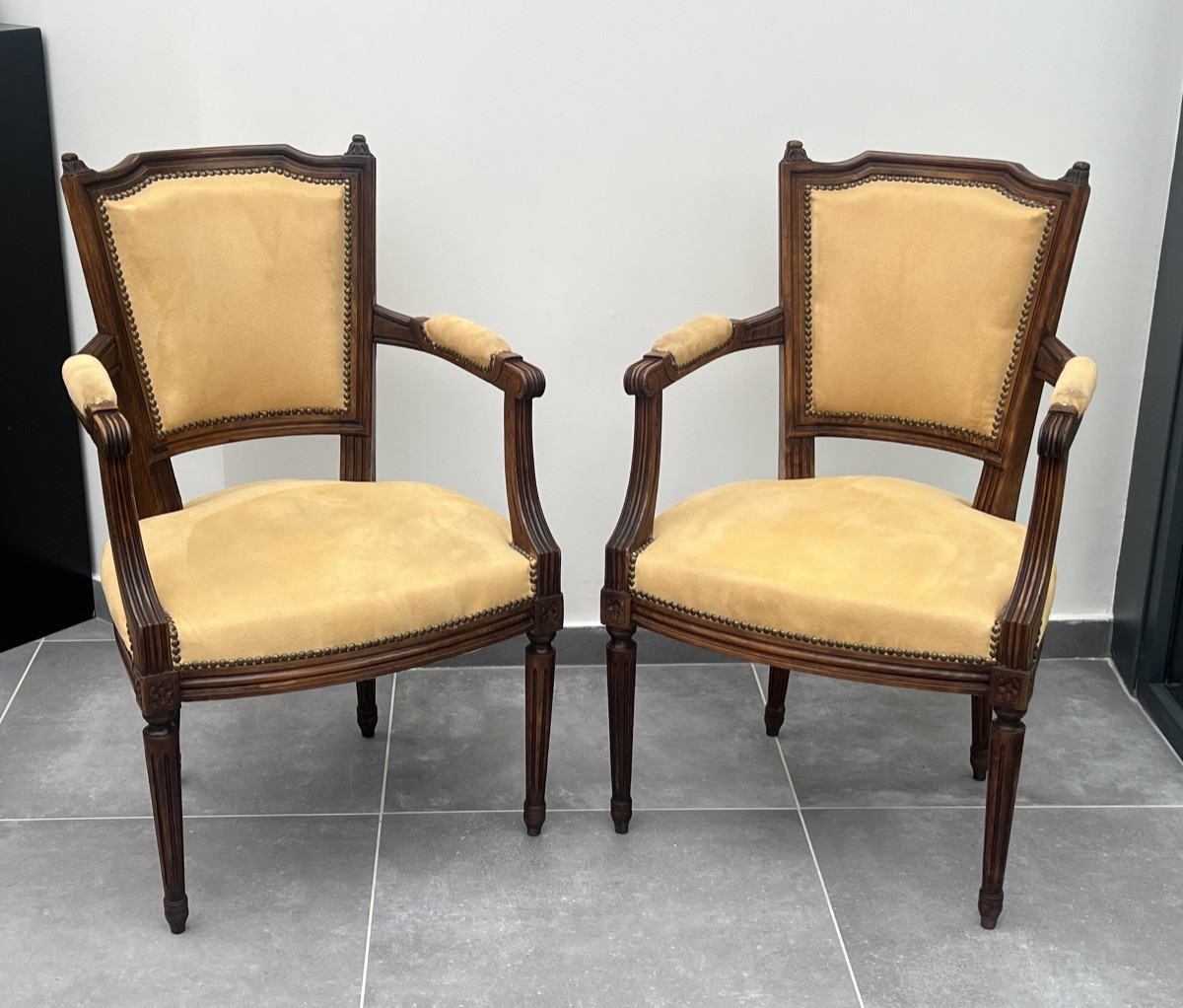 Suite de 4 Fauteuils de Style Louis XVI en Bois Naturel-photo-6