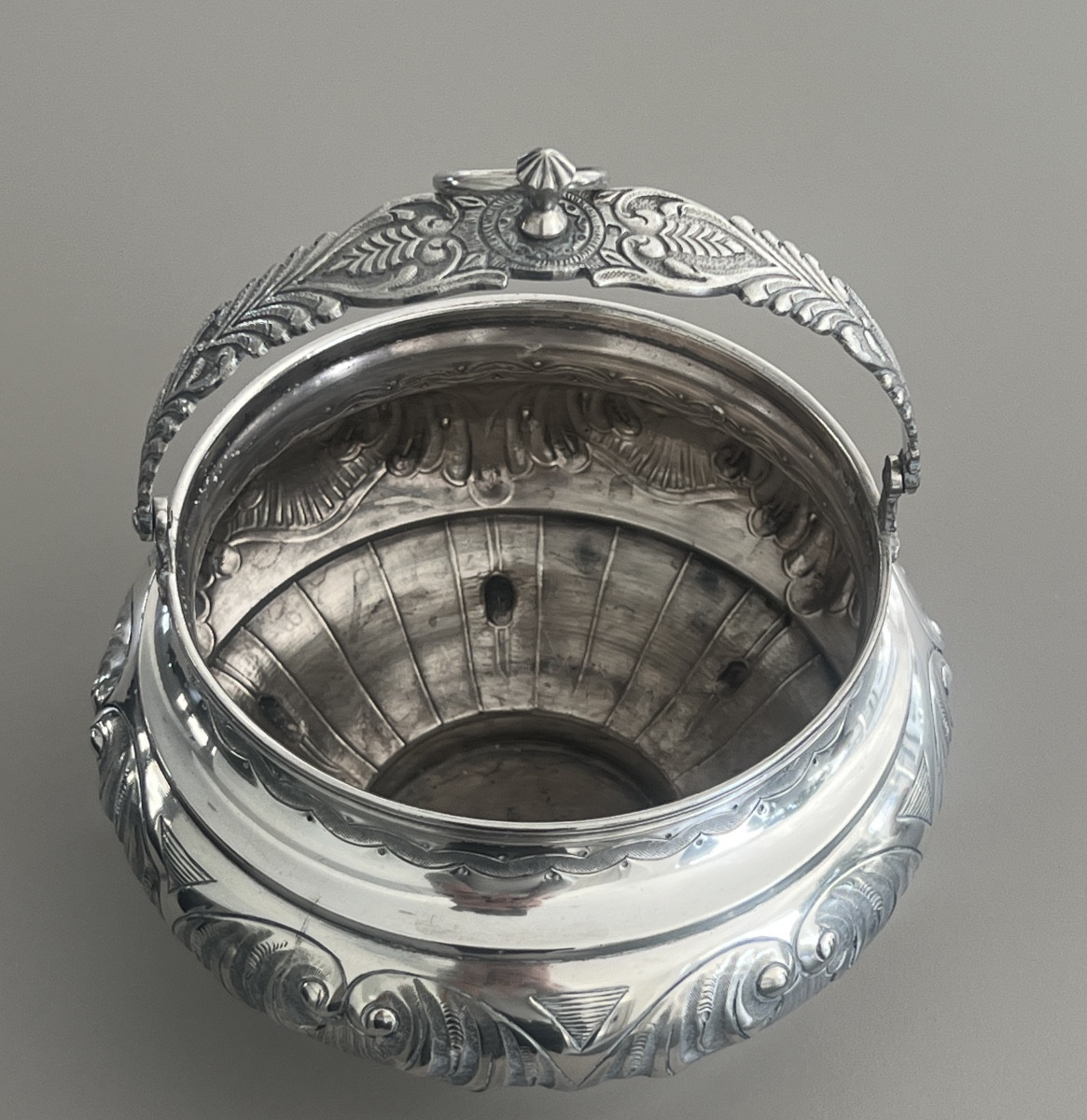 Minerva Solid Silver Holy Water Bucket / Holy Water Font -photo-3