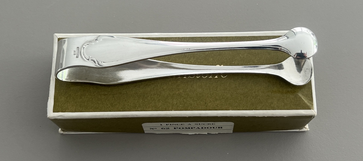 Christofle Model Pompadour Sugar Tongs-photo-2