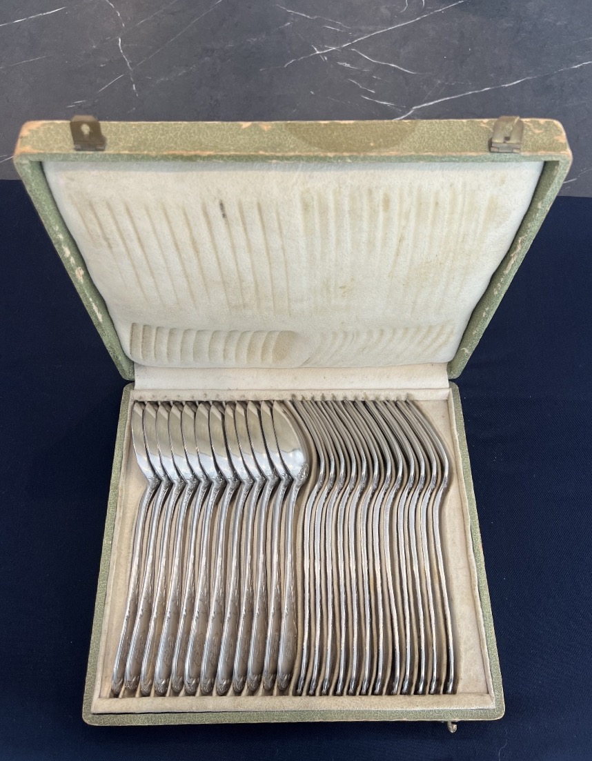 Solid Silver Cutlery Set  "minerve 1er Titre"  Silversmith Georges Murat -photo-7