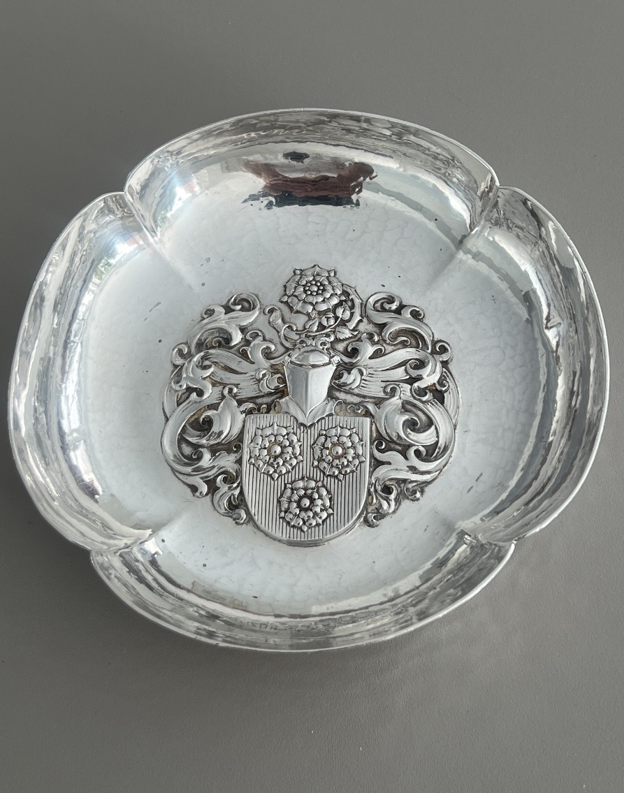 Solid Silver Bowl, Hammered By Isler Silversmiths In Switzerland, With Heraldic Coat Of Arms 