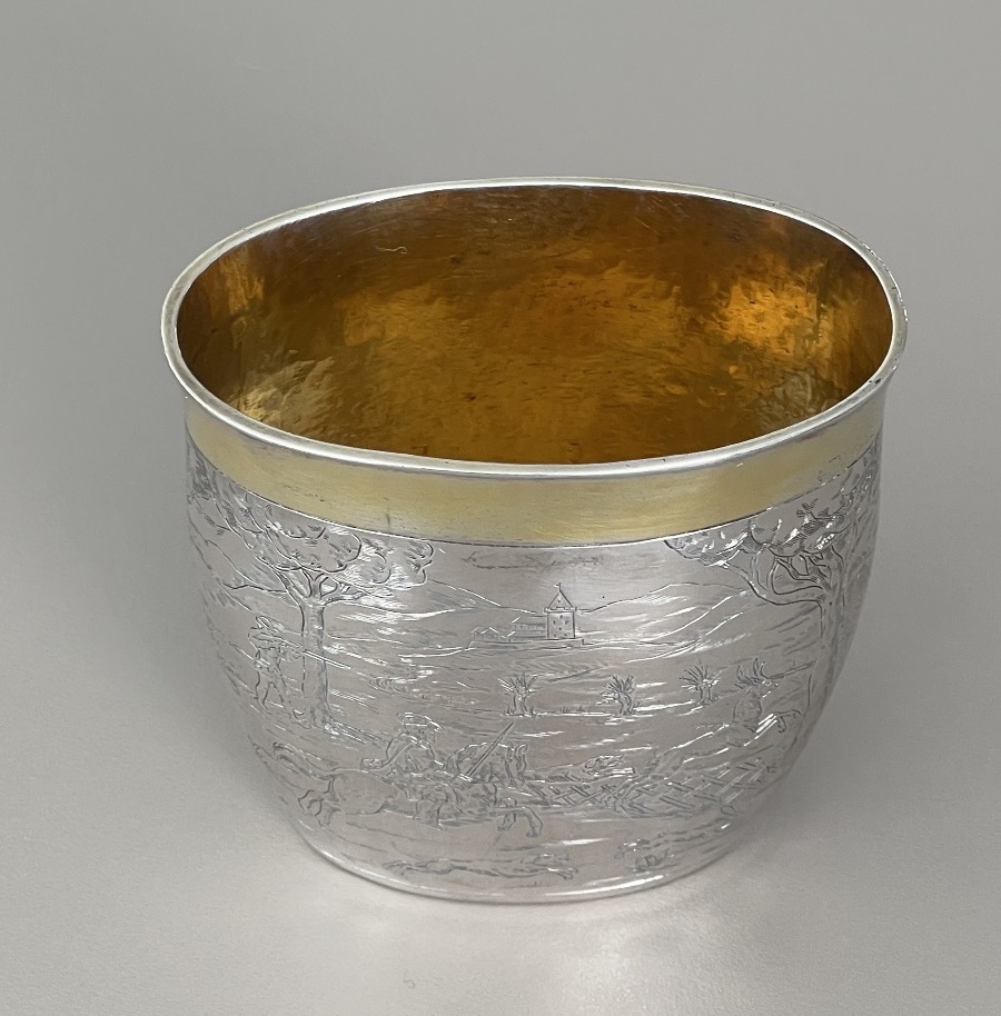 Rare Timbale de Chasse en Argent Massif avec Armoiries Orfévre Bossard en Suisse-photo-2