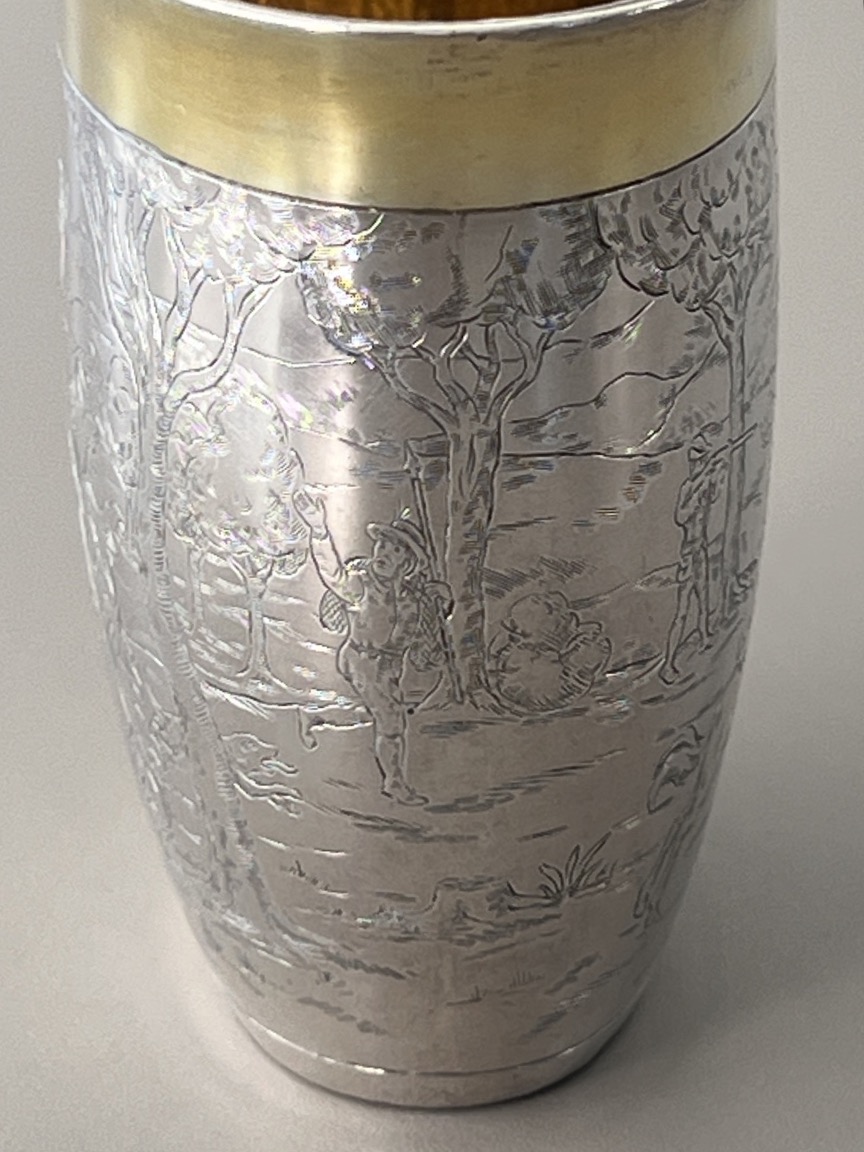 Rare Timbale de Chasse en Argent Massif avec Armoiries Orfévre Bossard en Suisse-photo-2
