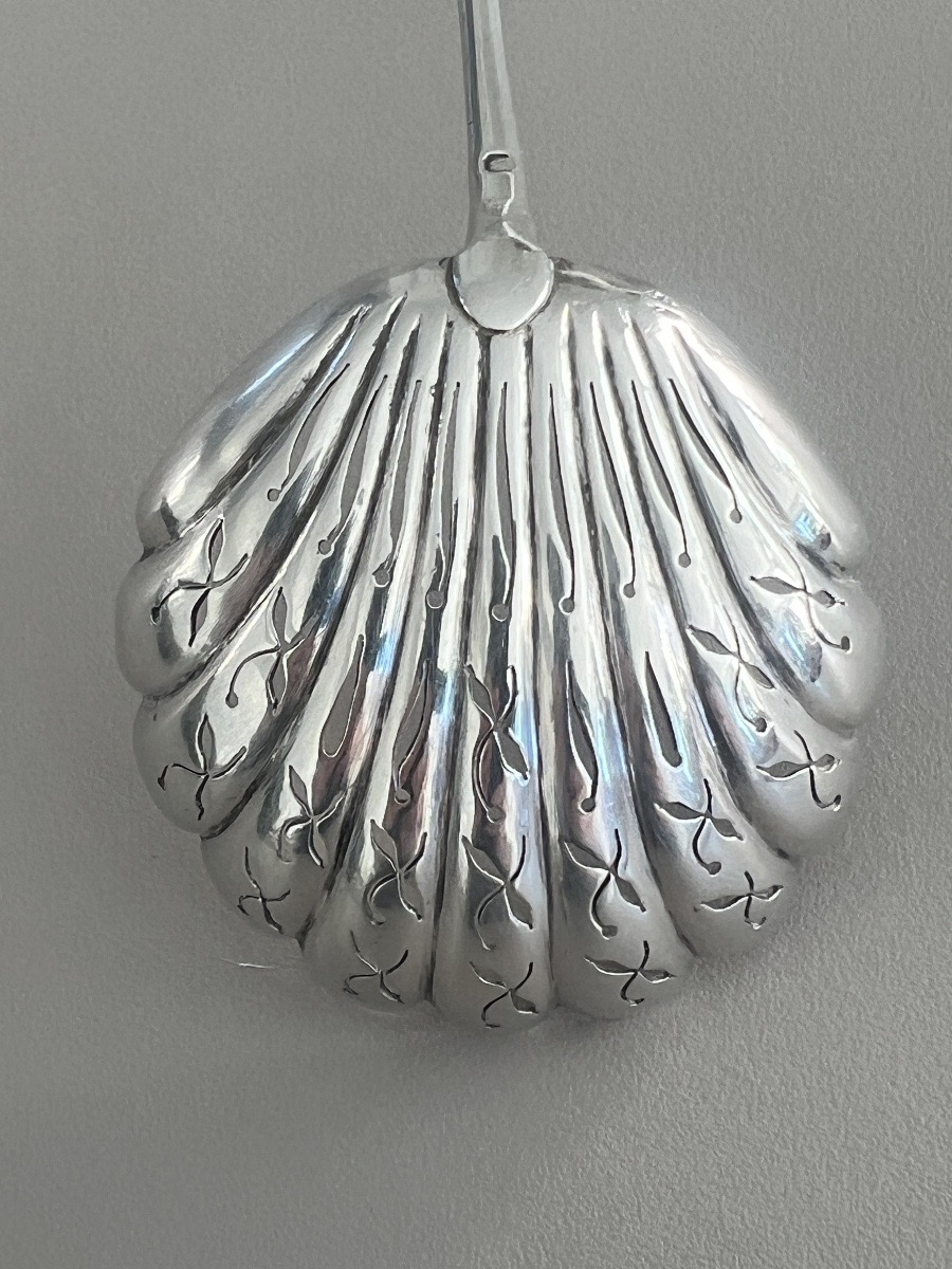 Sugar Spoon / Sugar Shaker, Louis XVI Style, Solid Silver, Minerve -photo-6