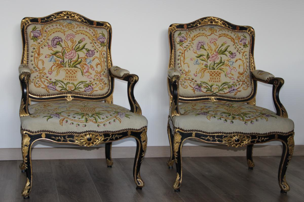 Paire De Fauteuils à La Reine Napoléon III 