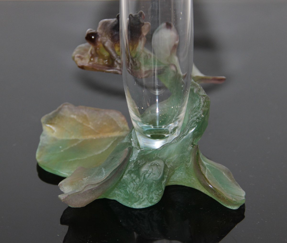 Daum France Frog Vase In Crystal And Glass Paste-photo-2